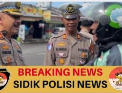 Dit Lantas Polda Babel Bagikan Puluhan Paket Sembako Ke Pengendara, Ingatkan Pentingnya Keselamatan Berkendara