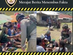 Satgas Ops Damai Cartenz Sambangi Warga Sinak, Hadirkan Rasa Aman dan Kehangatan di Tengah Masyarakat