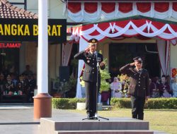 Upacara Hari Bhayangkara ke-79 di Polres Bangka Barat Berjalan Khidmat dan Lancar