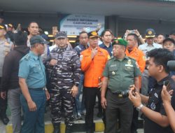 Kasdim 0825/Banyuwangi Bersama Stakeholder Sambut Korban Selamat Tragedi KMP Tunu Pratama Jaya di ASDP Ketapang