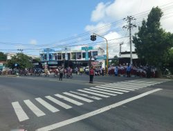 Polresta Banyuwangi Sebar Pasukan Amankan Etafe 1 Balap Sepeda TDBI 2025