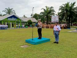 Kapolres Aceh Barat melalui Kasat Lantas Berikan Pembinaan Disiplin Lalu Lintas kepada Pelajar SMK Negeri 2 Meulaboh