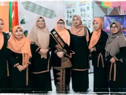 Festival Literasi Aceh 2025 Semarak, Bunda Literasi Aceh Singkil Ramaikan Stand Dispusip