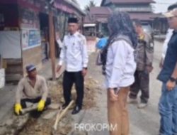 Wakil Bupati H.Hamzah Sulaiman SH .Turun Lapangan Tanggapi Laporan Masyarakat Tentang PDAM Aceh Singkil Satu Dekade Tak Berpungsi