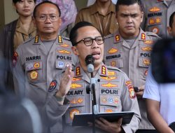 ‎Polda Metro Jaya Ajak Warga Manfaatkan Call Center 110 dan Hotline WhatsApp Kapolda