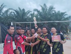Team Traksi Raih Juara 1 Turnamen Bola Volly Tahun 2025 Merebutkan Piala Bergilir Meneger PT Bulu Telang