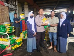 Polsek Metro Penjaringan Distribusikan Beras Murah SPHP BULOG untuk Warga
