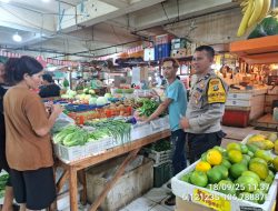 Polsek Metro Penjaringan Gelar Door to Door System Sambang Warga di Pasar Pluit, Tegaskan Komitmen Jaga Jakarta+ dan Jaga Kamtibmas