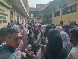 Ribuan Warga Aceh Barat Padati Polres Urus SKCK Saat Akhir Pekan