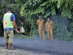 Pengaspalan Jalan ADB Gampong Pasi Mesjid: Tingkatkan Aksesibilitas dan Mobilitas Warga