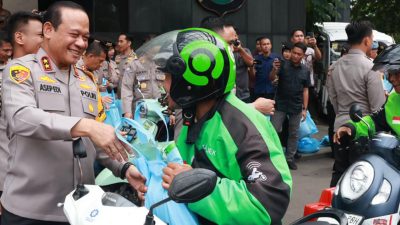 Kapolda Metro Jaya Gelar “Jumat Peduli”, Ojol Siap Jadi Mitra Jaga Jakarta