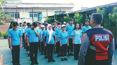 Police Go to School, Polsek Pademangan Tanamkan Disiplin dan Kepemimpinan pada Siswa