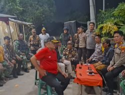 Patroli Gabungan Komponen Pendukung Koramil 11/Pebayuran Siagakan Keamanan Menjelang Natal dan Tahun Baru