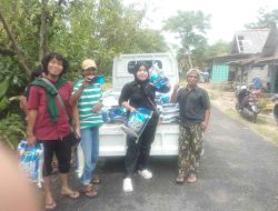 800 Karung Harapan yang Mengalahkan 300 Miliar Rencana: Ketika Warga dan Wartawan Bekerja, Pemerintah Masih Sibuk Berfoto  Laporan Investigatif: Komarudin, Agus dan Tim