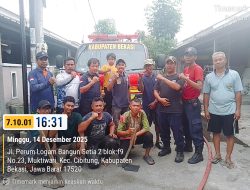 POKDARKAMTIBMAS BHAYANGKARA RESOR METRO BEKASI LAKSANAKAN GIAT BAKTI SOSIAL DI PERUM LBS 2 MUKTIWARI