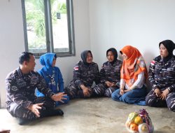 Tebar Kepedulian Sosial dan Kuatkan Jalinan Silaturahmi Warnai Peringatan HUT Ke-63 Kowal di Lanal Dumai