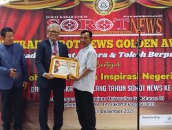 HUT ke-15, Sorot News Anugerahkan Golden Award 2025 dan Piagam Penghargaan kepada Fathoni, Wartawan Biro Pekalongan