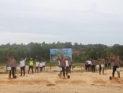 Polres Bangka Barat Rehabilitasi Lahan Eks Tambang, Tanam 500 Pohon Multikultur Cegah Longsor