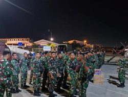 KRI Teluk Banten-516 TNI AL Laksanakan Debarkasi Personel dan Distribusi Bahan Kontak di Belawan