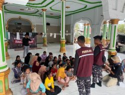 Tim Trauma Healing TNI AL Membalut Luka Psikologis Anak-Anak Terdampak Bencana di Bireuen