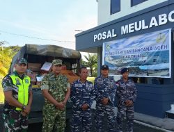 Wujud Sinergitas, TNI AL Distribusikan Bantuan Kemanusiaan ke Sungai Mas Melalui Koramil 01