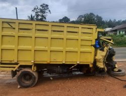 Kapolres Bangka Barat Imbau Sopir Truk Sawit Gunakan Jaring Demi Keselamatan Lalu Lintas