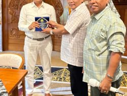 Intuisi, Konsistensi, Berani Ambil Keputusan: Pesan KDM untuk Mahasiswa MAP UNIDA di Lembur Pakuan
