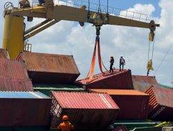 Reaksi Cepat Tanggap Darurat PT. Pelabuhan Indonesia Regional 3 Terhadap Kapal Pasific 88