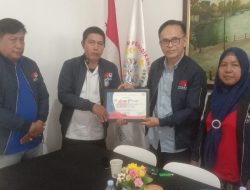 Ketua Umum GPIB Ir. Agung Karang Terima Apresiasi PD MIO Jakarta Timur atas Kontribusi Sukseskan Kongresda