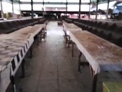 Pasar sentral kabupaten teluk Bintuni butuh perhatian khusus dari kepala UPTD pasar.