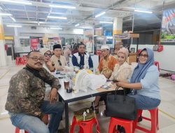 AYS Prayogie Pimpin Rapat Persiapan Santunan Anak Yatim dan Bukber MIO Indonesia