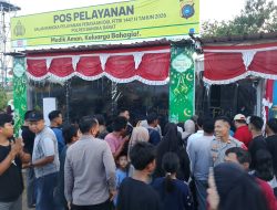 Takjil Kacang Hijau dari Polres Bangka Barat Ramai Diburu Pemudik di Tanjung Kalian Saat Senja Ramadhan