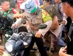 Oknum ustad di gerebek sedang bersama istri orang aksinya terekam oleh menantunya