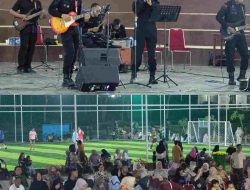 Saturday Night-Feel The Music : Aksi Baracuda Band Hibur Pengunjung Bhayangkara Park Polda Babel