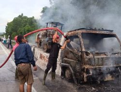 Mobil Towing Terbakar di Tol Lampung, Kerugian Capai Ratusan Juta